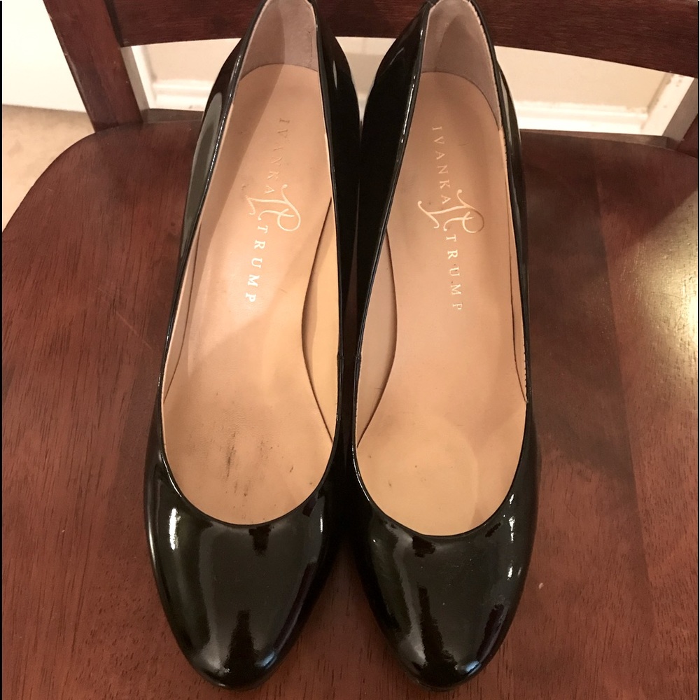 Ivanka Trump Black Patent Leather High Heel Pumps - Picture 7 of 13
